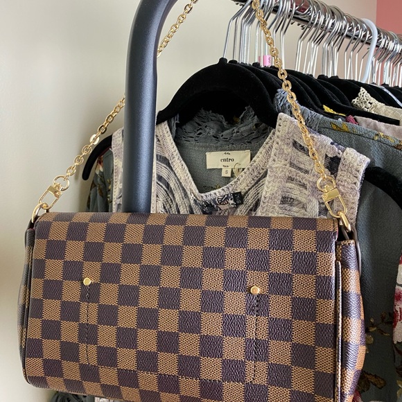 The Anistyn Checkered Crossbody ~ Brown - Picture 2 of 4